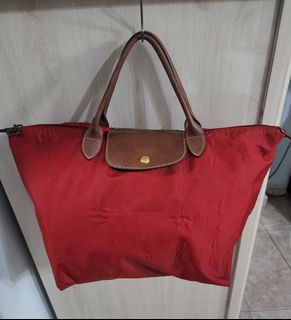 Longchamp (Limited Edition) studded leather bag, Luxury, Bags & Wallets on  Carousell