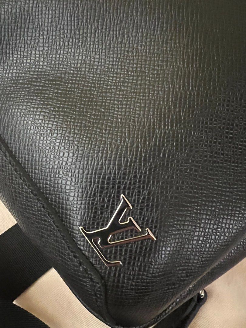 Louis Vuitton Avenue Slingbag Taiga Leather - Men's (Varied Colors)