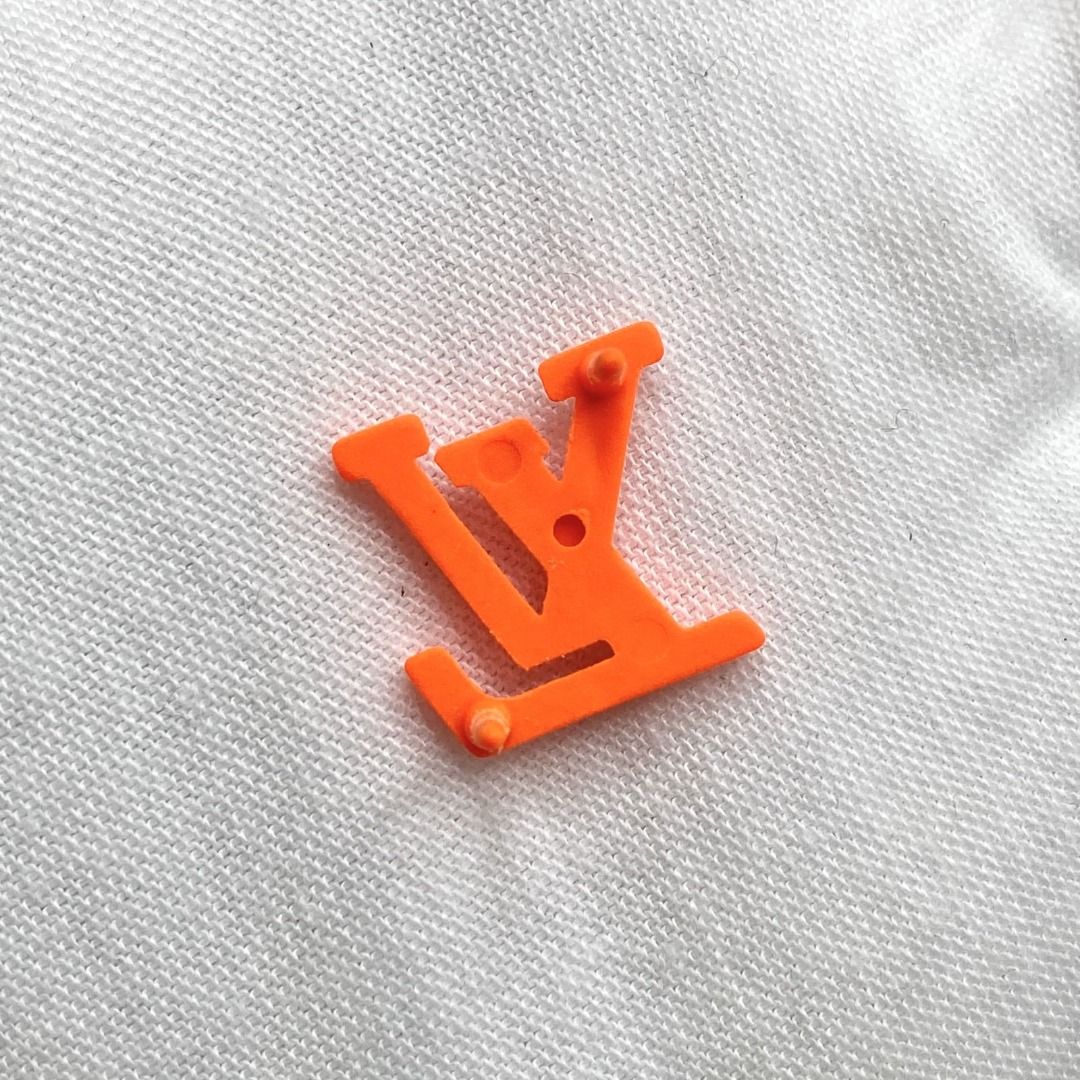 LOUIS VUITTON Virgil Abloh LV Initial Pin Orange 541430