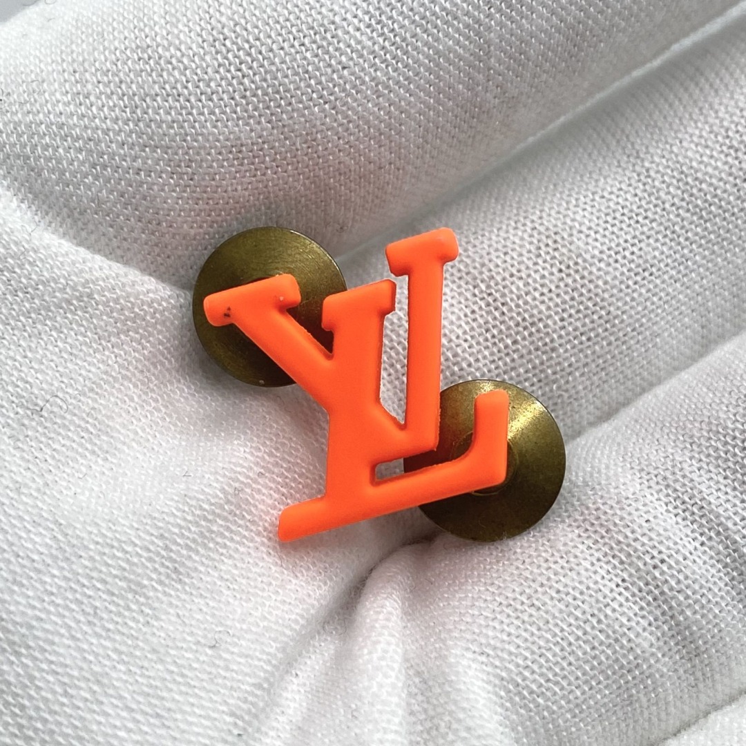 Pin on VUITTON❖CHANEL