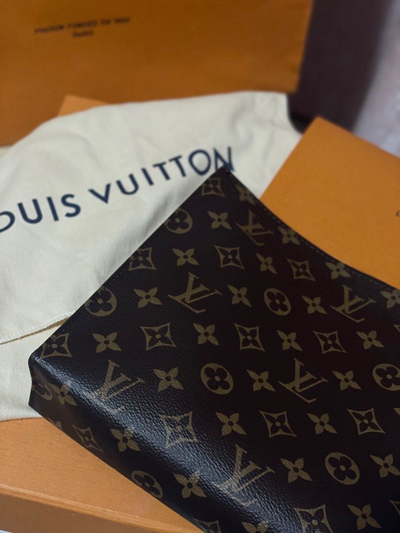 Louis Vuitton Toiletry Pouch 26