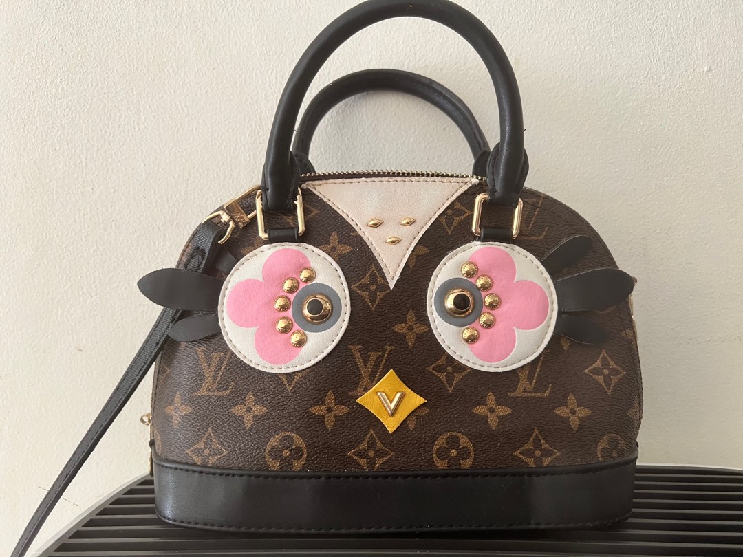 LV alma owl ( limited selected bundle item), Luxury, Bags