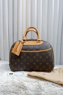 Louis Vuitton Trouville Handbag 360783