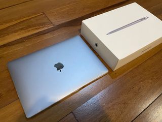 MACBOOK AIR M1 13INC 8GB/256GB
