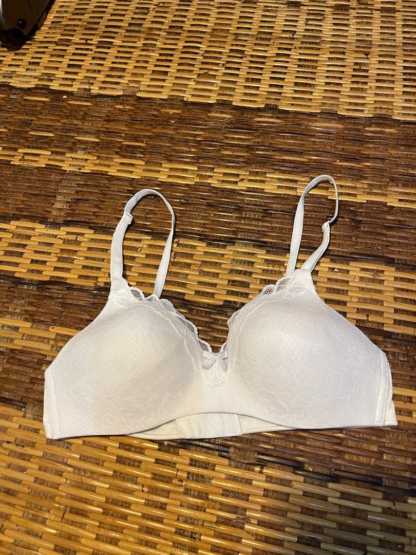 Maidenform Bra Size 34C Underwire Cream RN#15763