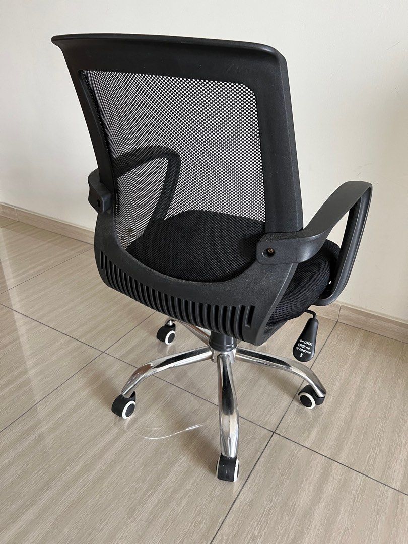 Mesh Material Ergonomic Office Chair (Black Color), Furniture & Home