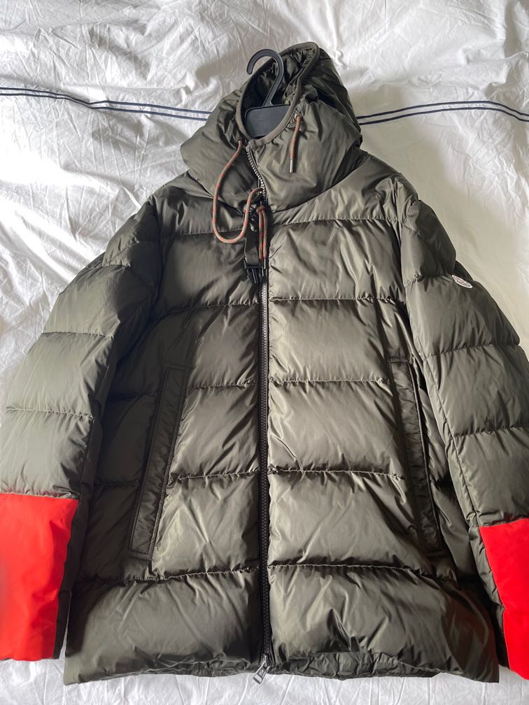 Moncler drake down jacket outlet