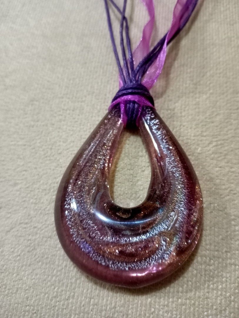 Murano Glass Teardrop Necklace (Category: Necklaces) located in Baguio. Submitted by dammayschoice (Listing ID 1221555052, Image 2). Description: Murano Glass Teardrop Necklace 🏷️ 180.