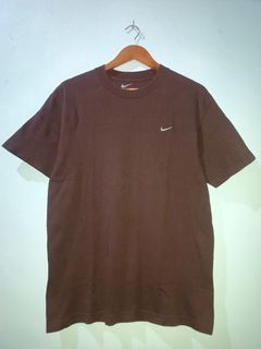 NIKE SIDE SWOOSH TEE