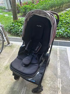 Nuna Triv Stroller