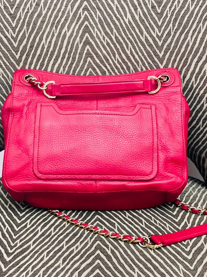 Original Tory Burch Marion 2 way (Category: Luxury Bags & Wallets) located in Valenzuela. Submitted by declutterstuffs0099 (Listing ID 1221550154, Image 3). Description: Pass sa law ballers (barat) Original 💯 Money back Minimal signs of use .