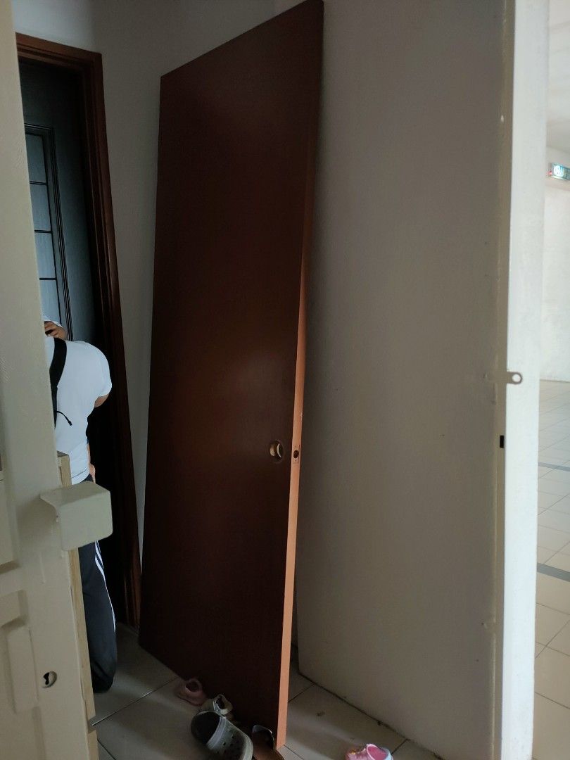 pintu depan kayu, Furniture & Home Living, Outdoor Furniture on Carousell