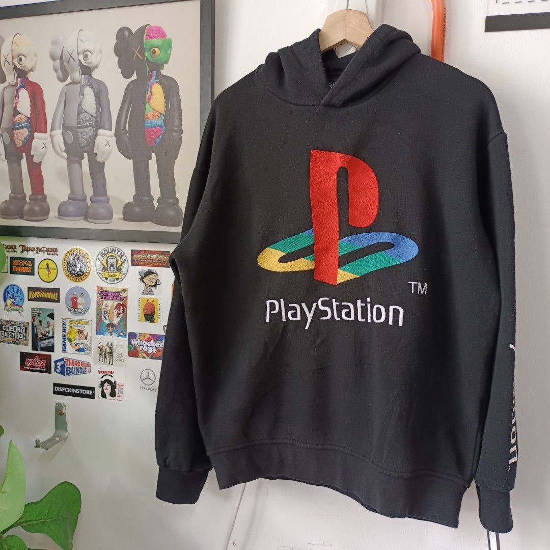 PULL & BEAR PLAYSTATION EMBROIDERY LOGO HOODIE, Men's Fashion, Tops & Sets, on Carousell