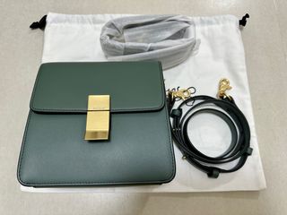 （分類：）位於 。 由 goewgoew 提交（商品編號 1221654797，圖片 1）。簡介： 。