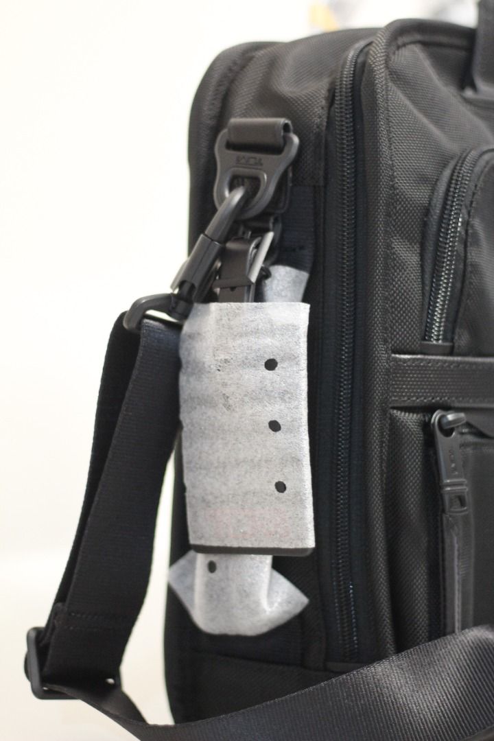 Retail $1060 - New Tumi 2603182D3 - Alpha 3 Slim Three Way Brief / 3 way  laptop bag / 15
