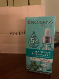 BUY 1 GET 1 ROJUKISS Tea Tree Bija Pro-Acne Korean Light Serum