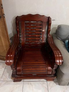 RUBBER WOOD CHAIR