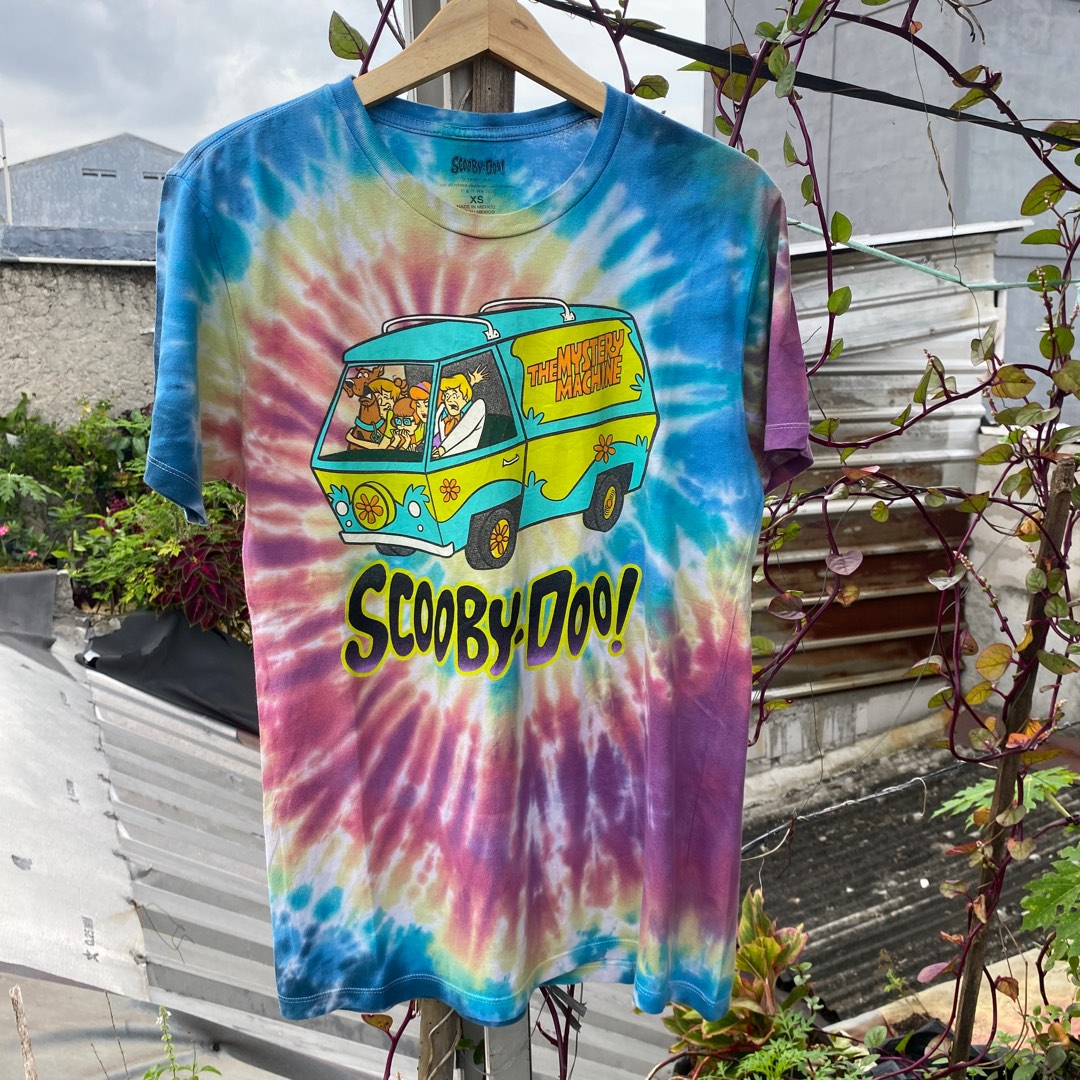 Scooby Doo Mystery Machine Tie Dye Tshirt, Fesyen Pria, Pakaian
