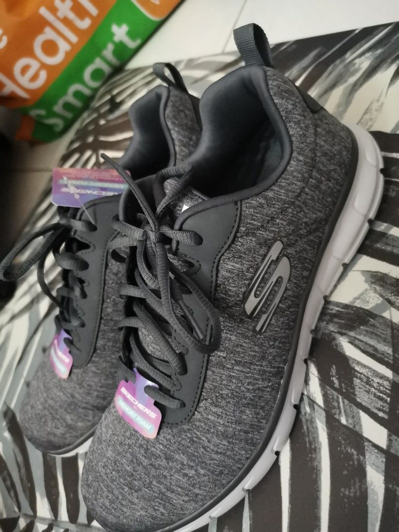 Size 9 skechers hotsell