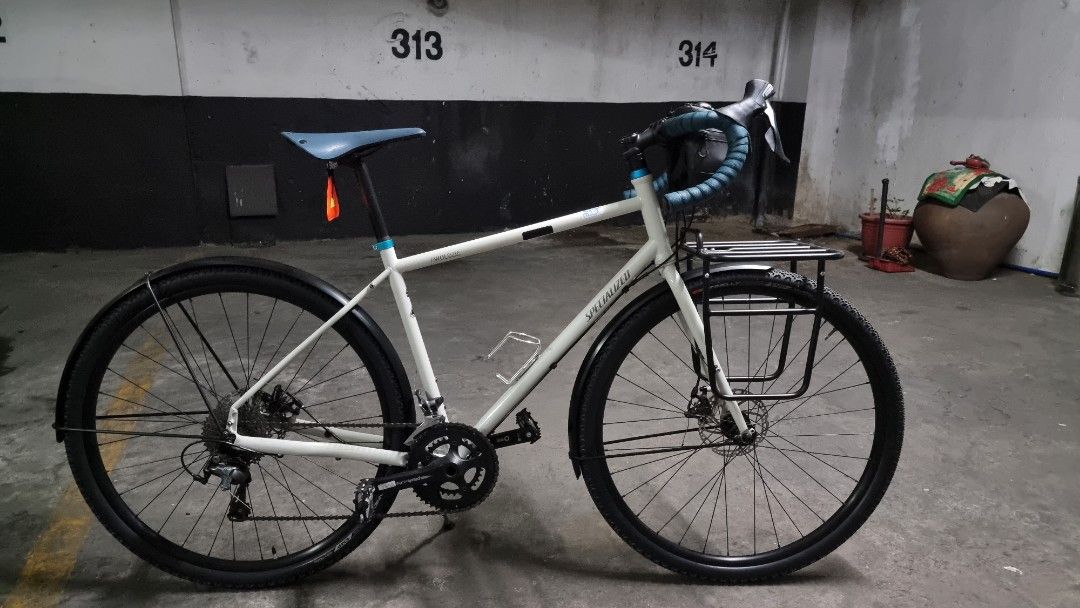 Specialized Awol Elite Touring Bike Sports Equipment Bicycles Parts Bicycles on Carousell