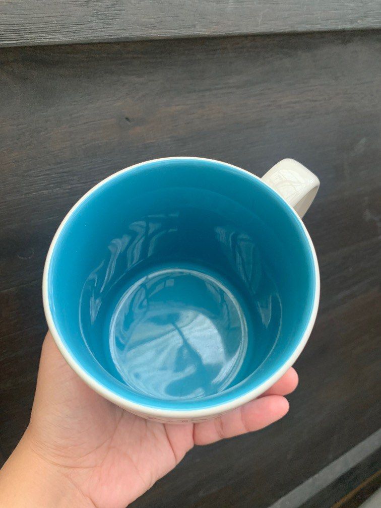 Starbucks Mykonos icon mug (Category: Coffee & Tea Tableware) located in Mandaluyong City. Submitted by pochvlv (Listing ID 1221484815, Image 3). Description: Starbucks icon mug from my personal collection.. rehoming my mugs :) Please take care of them :).