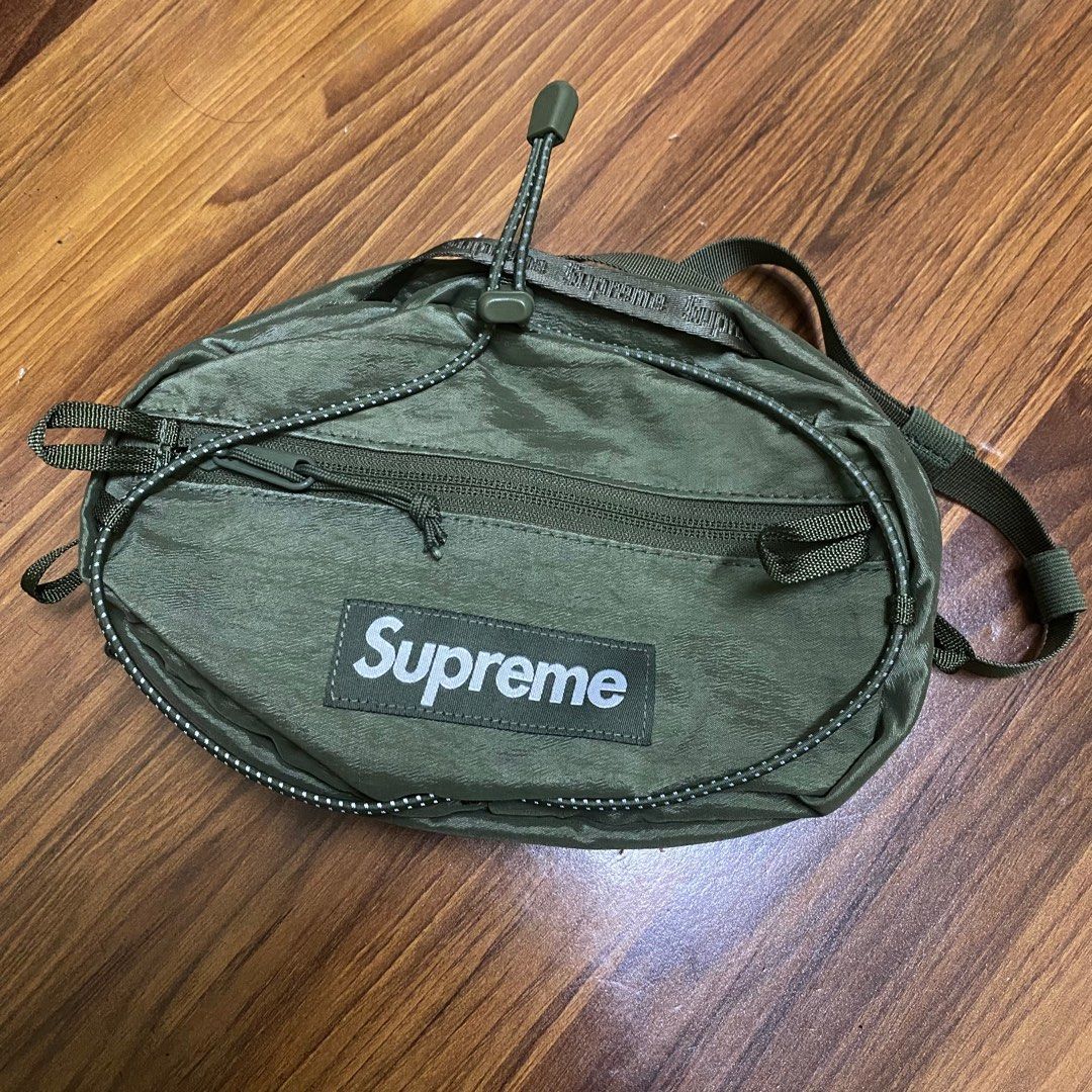 Supreme FW20 Backpack, Men's Fashion, Bags, Backpacks on Carousell