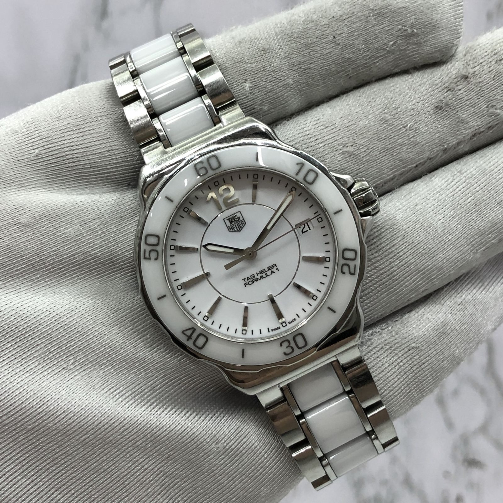 Tag heuer wah1211 deals