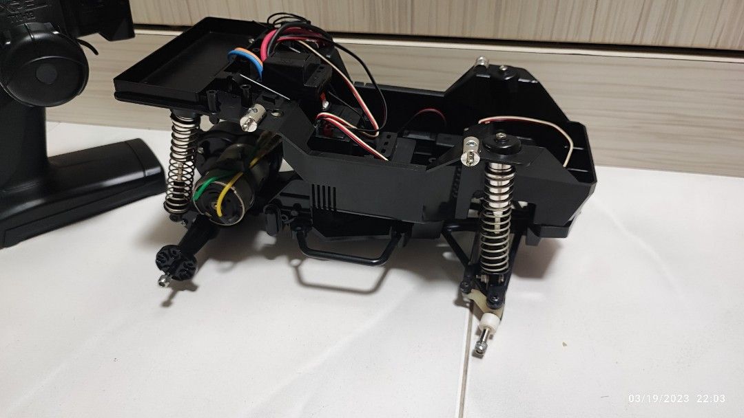 Tamiya 1/12th lunch box gold edition, Hobbies & Toys, Toys & Games on