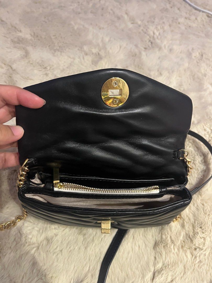 Tory Burch Premium Quality, Women's Fashion, Bags & Wallets, Cross-body  Bags on Carousell
