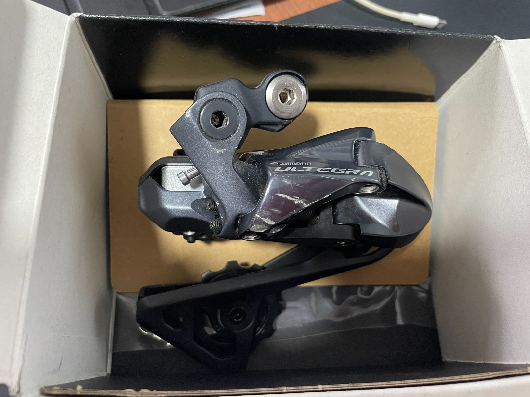Ultegra Di 2 8050 RD / Rear Derailleur ( GS ), Sports Equipment
