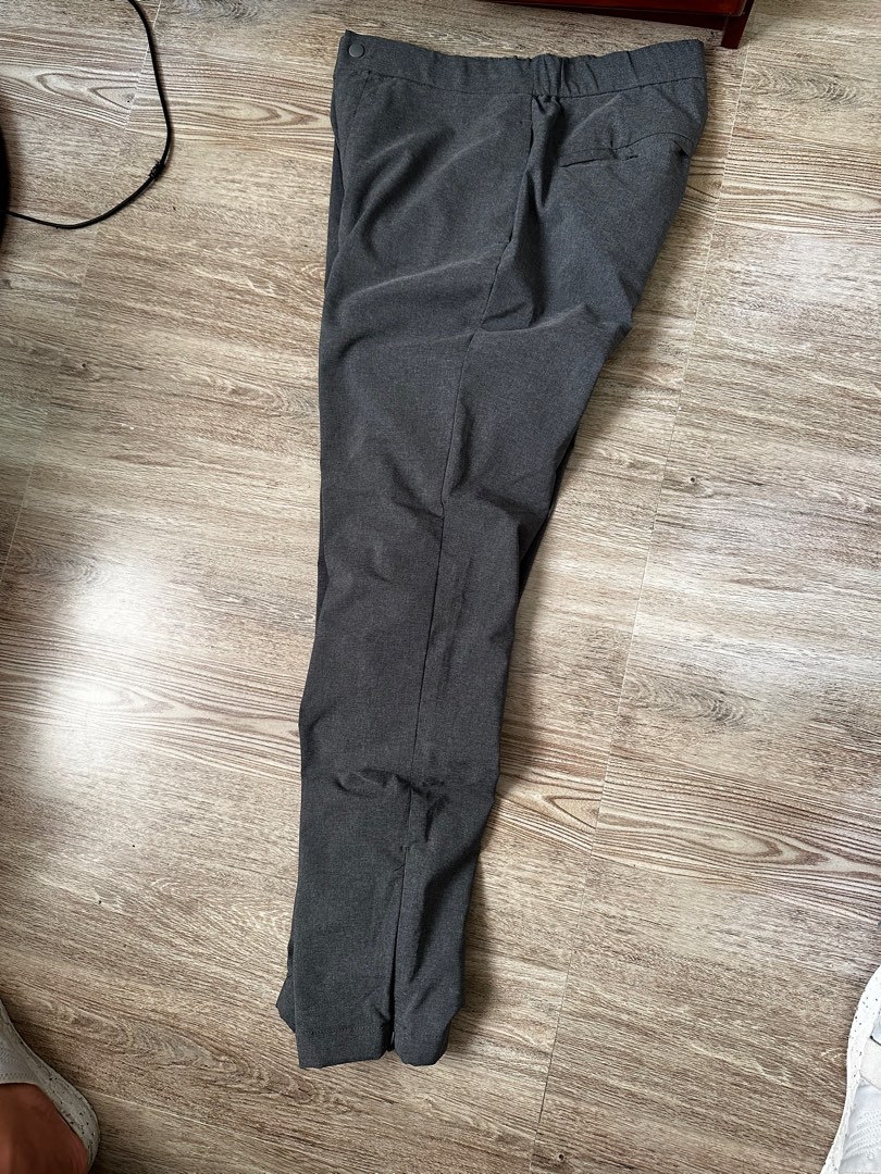 Uniqlo Heattech Ankle Zip Pants on Carousell