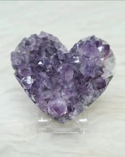 Uruguay Amethyst Heart