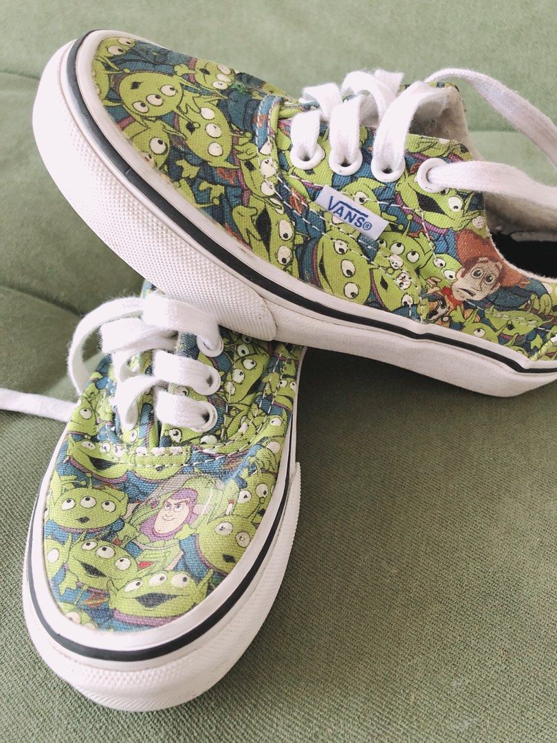 Vans era x toy story store