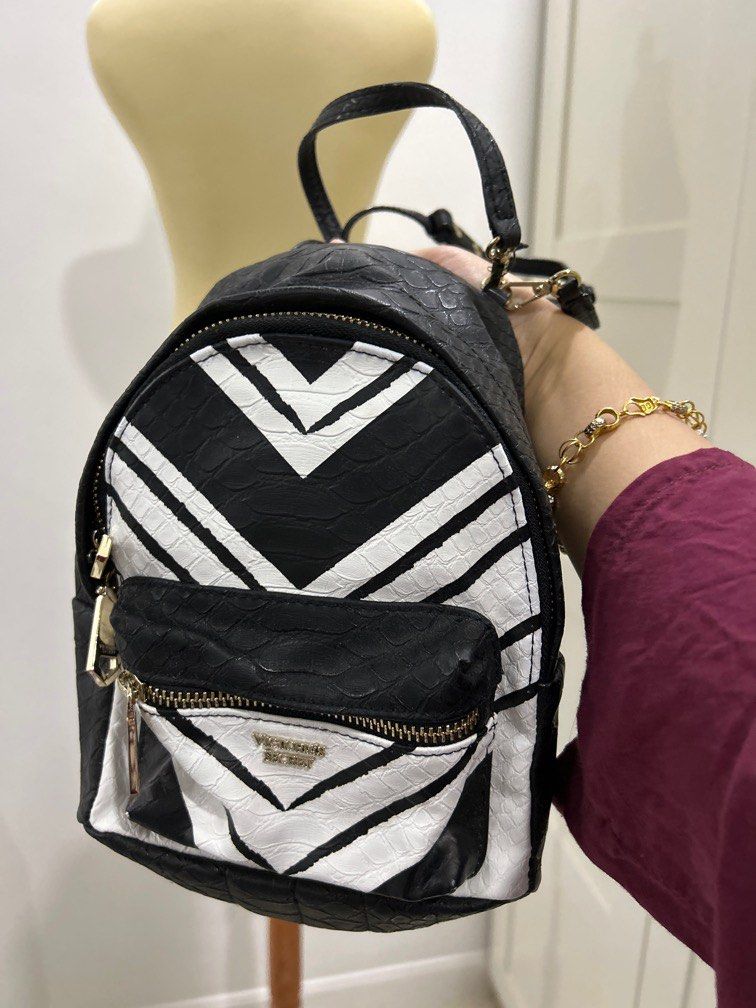 Backpack purse 2025 victoria secret