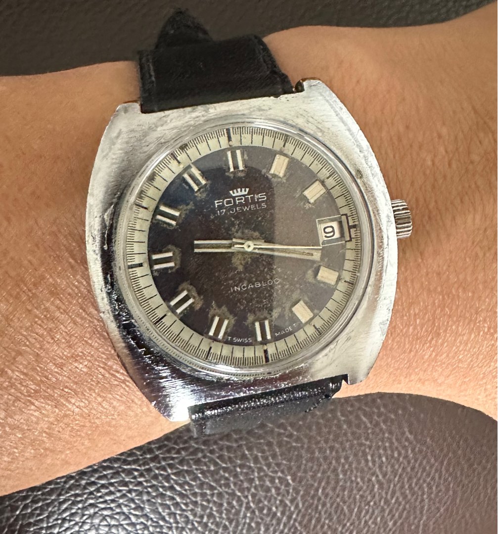 953034_4