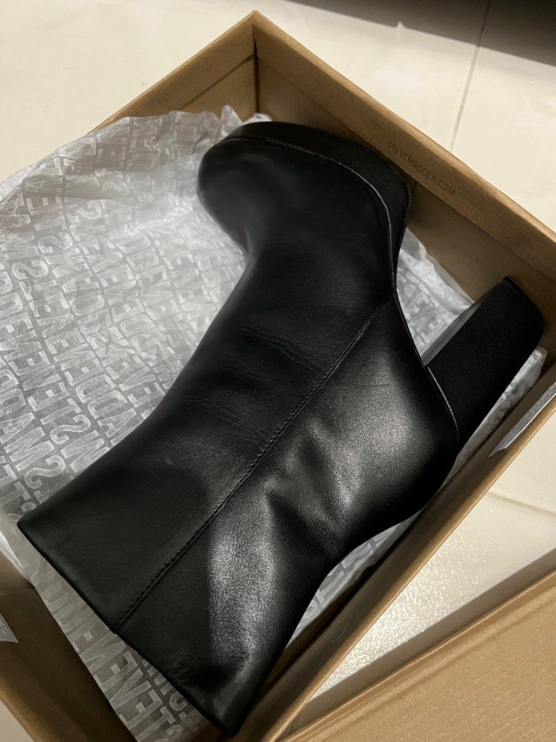 Zara ankle boots Women s Fashion Footwear Boots on Carousell
