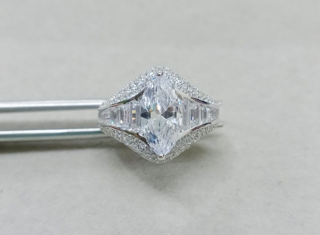 Marquise diamond on sale ring designs