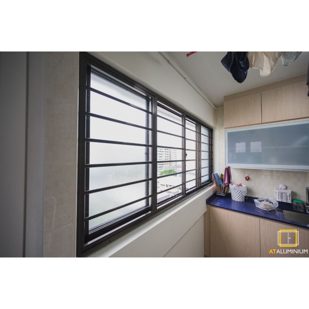 [ HARI RAYA PROMO ] Aluminium Sliding Windows with Grilles | HDB Resale ...