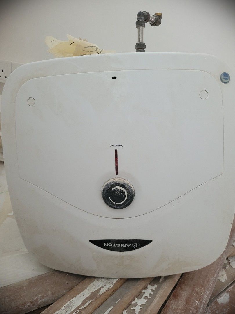 Ariston water heater, TV & Home Appliances, Water Heater & Instant