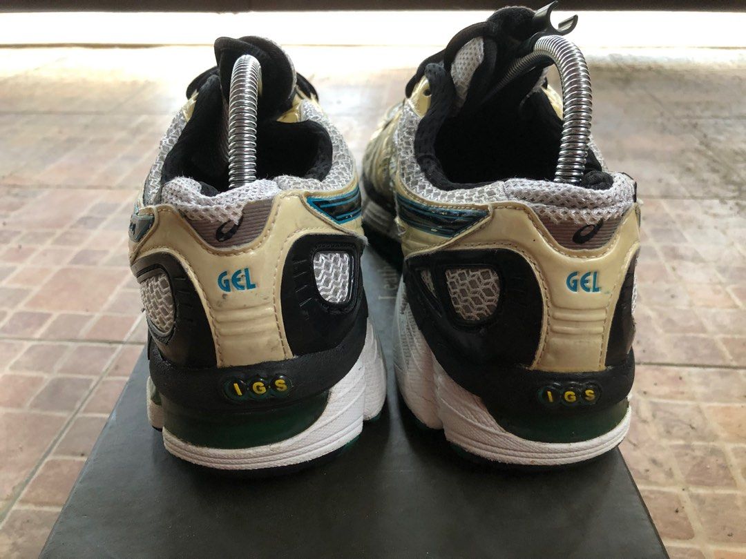 Asics gel shop kayano 18 Brown