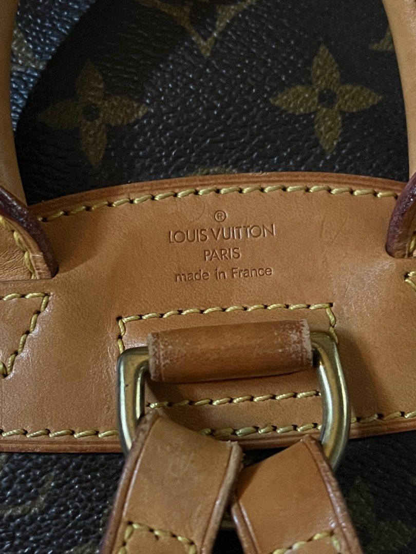 Authentic Rare mini lv montsouris backpack (Category: Luxury Bags & Wallets) located in Binalonan. Submitted by sheenaluxarchive (Listing ID 1218277219, Image 3). Description: Louis Vuitton Mini Montsouris Backpack Check pics nalang sa issue. Madali lang pagawa yan. Hehe Ganda ng canvas pa. Original dustbag No cracks sa canvas. Maganda pa siya. Nasa 40-50k price ng iba. 21,500 only po. Pm.