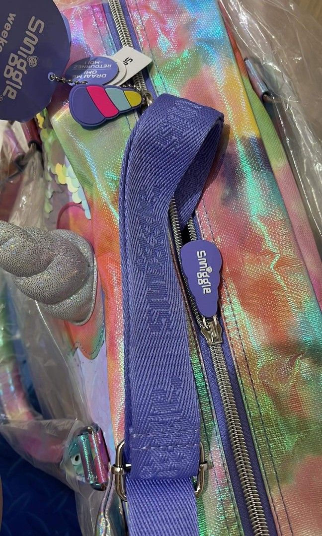Authentic Smiggle weekender bag from SG (Category: Other Babies Going Out Needs) located in Quezon City. Submitted by dandd_preloved (Listing ID 1218247727, Image 2). Description: price slightly negotiable..