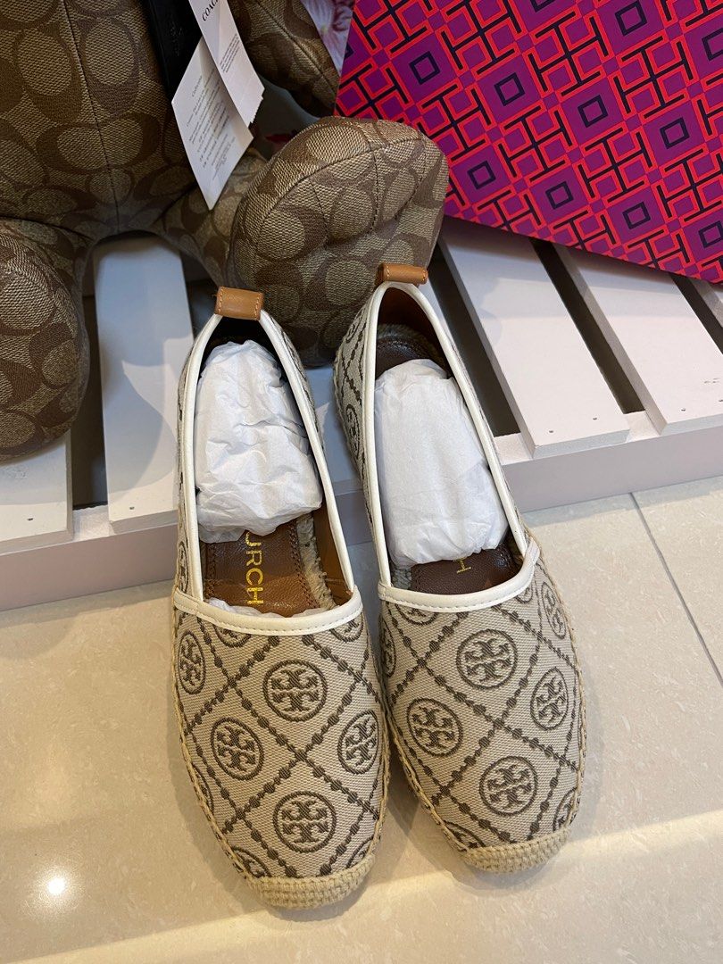 Authentic Tory Burch T monogram canvas shoes, Women's Fashion, Footwear,  Flats on Carousell