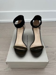 Banana Republic Leather Heel Sandals