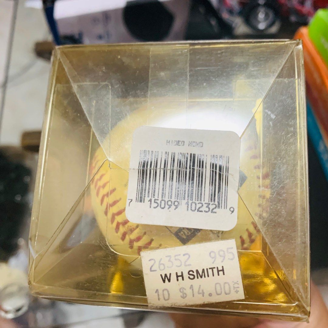 Baseball (ball) Hideo Nomo (Category: Racket and Ball Sports) located in Apalit. Submitted by anyajapanthriftshop (Listing ID 1218205327, Image 3). Description: .