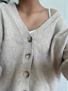 (Category: ) located in . Submitted by carmenred (Listing ID 1218221085, Image 1). Description: .