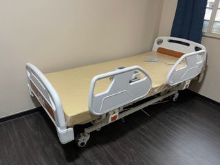 Bion Hospital bed