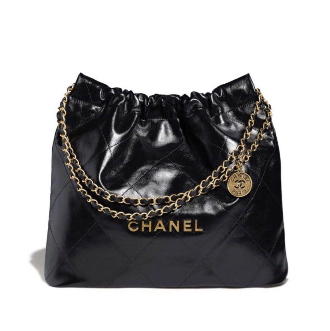 Chanel CC tote In black smooth calf, Luxury, Bags & Wallets on Carousell