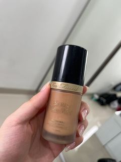 Born this way too faced foundation