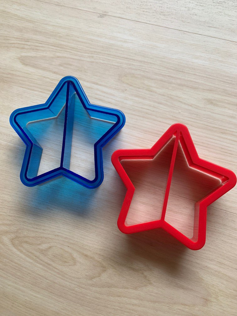 Bread cutter, Furniture & Home Living, Kitchenware & Tableware